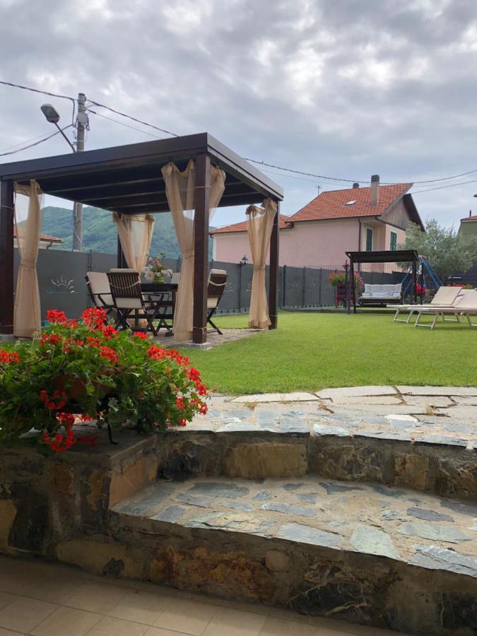 Casa Ginni Con Piscina E Giardino Caravonica Buitenkant foto